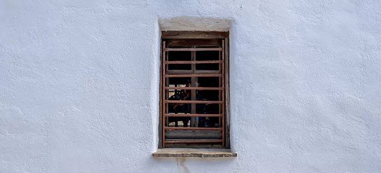 Residential Accordion Door Repair in Lakeland, FL
